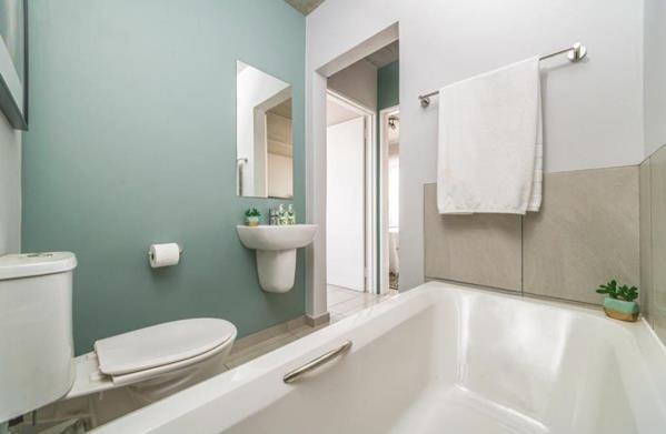 2 Bedroom Property for Sale in Jabulani Gauteng