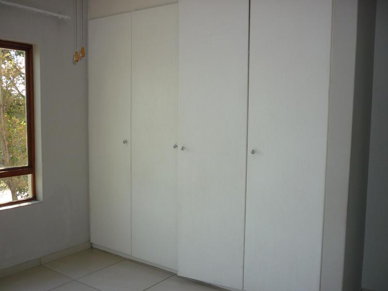 To Let 2 Bedroom Property for Rent in Fourways Gauteng