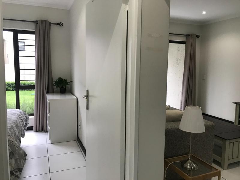 To Let 1 Bedroom Property for Rent in Lonehill Gauteng