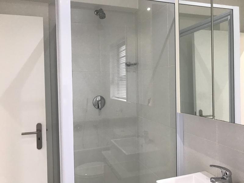 To Let 1 Bedroom Property for Rent in Lonehill Gauteng