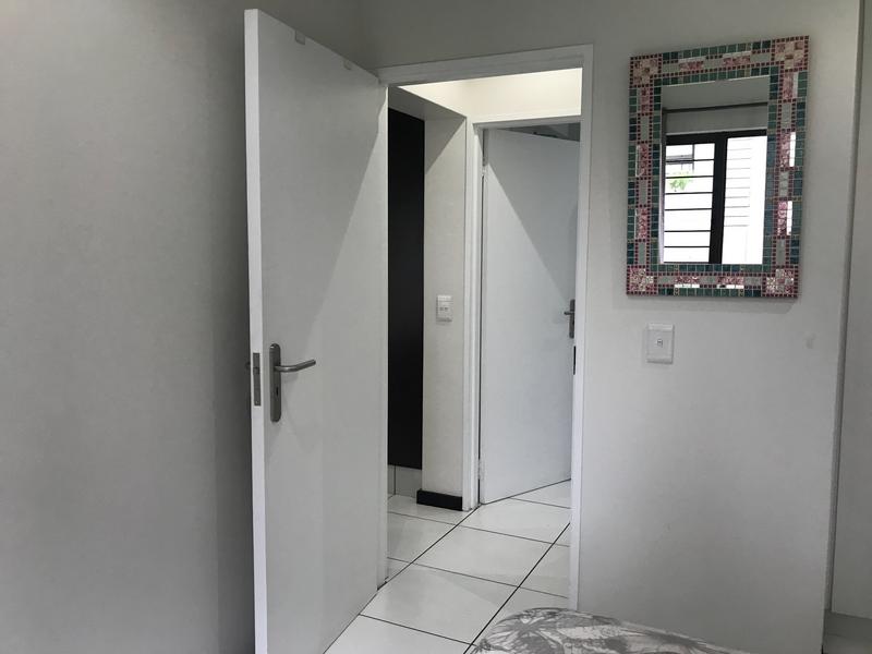 To Let 1 Bedroom Property for Rent in Lonehill Gauteng