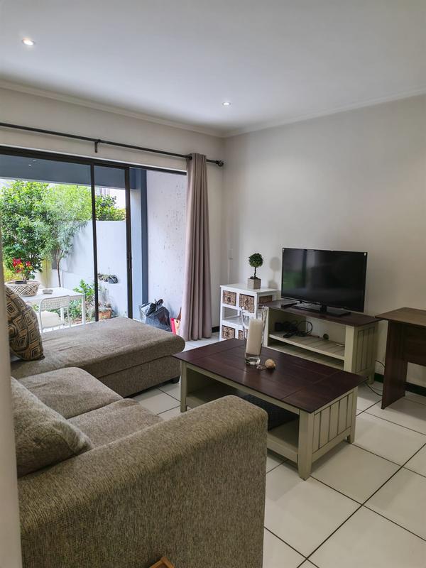 To Let 1 Bedroom Property for Rent in Lonehill Gauteng