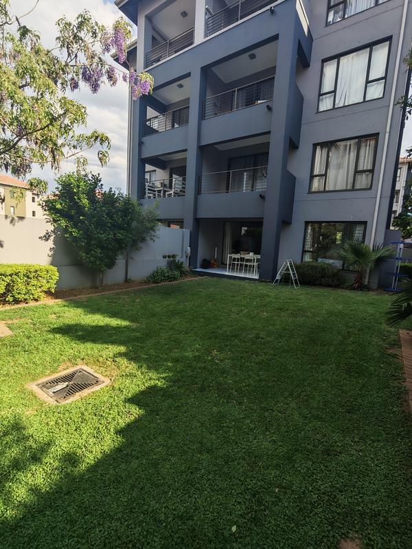 To Let 1 Bedroom Property for Rent in Lonehill Gauteng