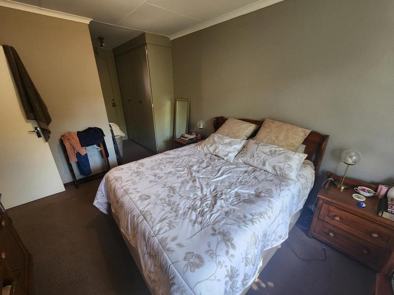 2 Bedroom Property for Sale in Highveld Gauteng