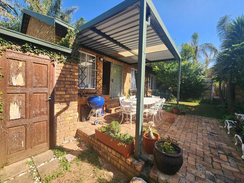 2 Bedroom Property for Sale in Highveld Gauteng
