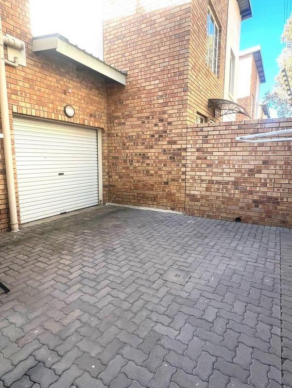 3 Bedroom Property for Sale in Hazeldean Gauteng