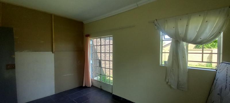 4 Bedroom Property for Sale in Sinoville Gauteng