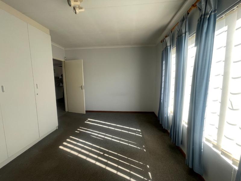 To Let 2 Bedroom Property for Rent in Noordheuwel Gauteng