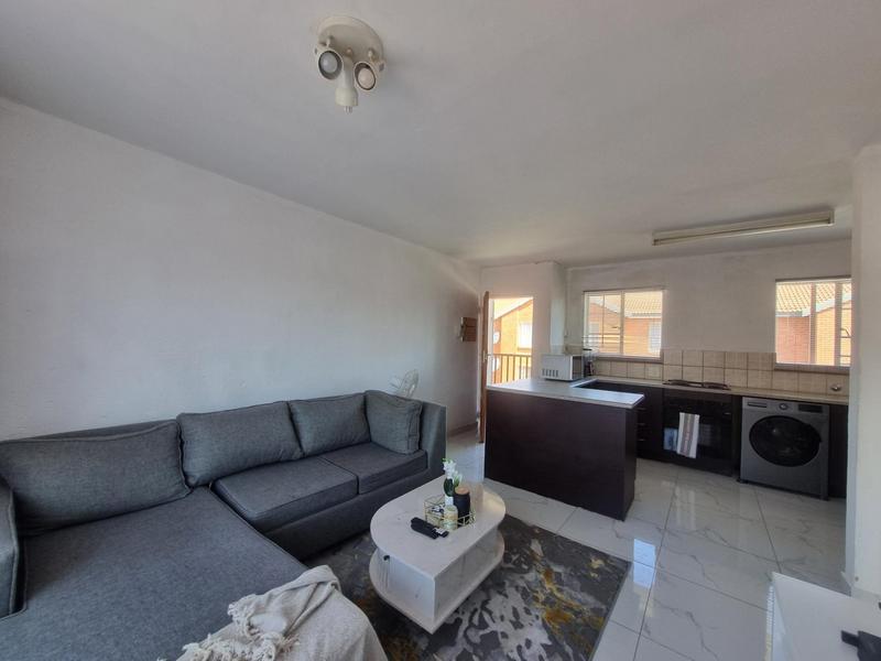To Let 1 Bedroom Property for Rent in The Reeds Gauteng