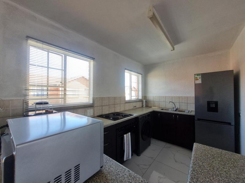 To Let 1 Bedroom Property for Rent in The Reeds Gauteng