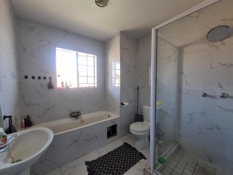 To Let 1 Bedroom Property for Rent in The Reeds Gauteng