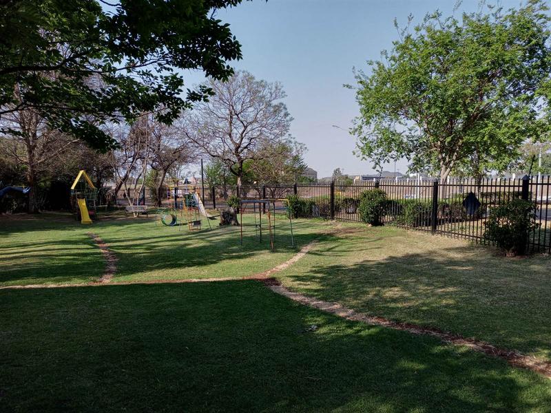 To Let 3 Bedroom Property for Rent in Hazelwood Gauteng