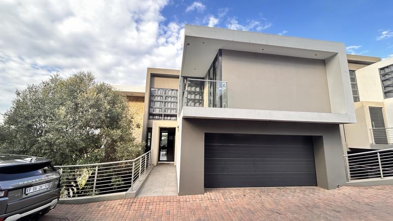 4 Bedroom Property for Sale in Waterkloof Ridge Gauteng