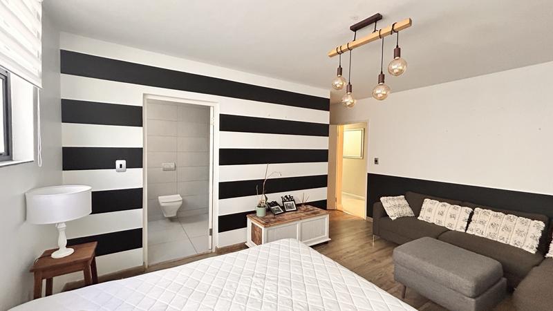 4 Bedroom Property for Sale in Waterkloof Ridge Gauteng