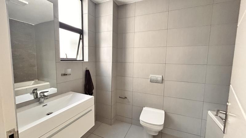 4 Bedroom Property for Sale in Waterkloof Ridge Gauteng