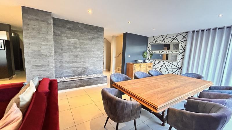 4 Bedroom Property for Sale in Waterkloof Ridge Gauteng