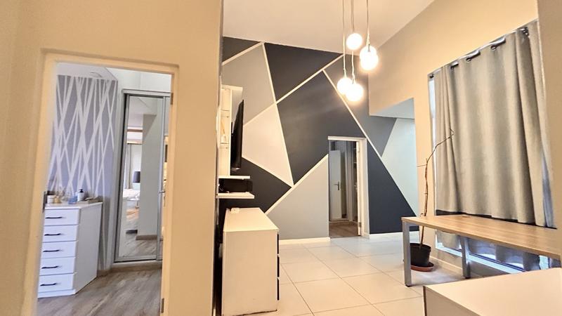 4 Bedroom Property for Sale in Waterkloof Ridge Gauteng