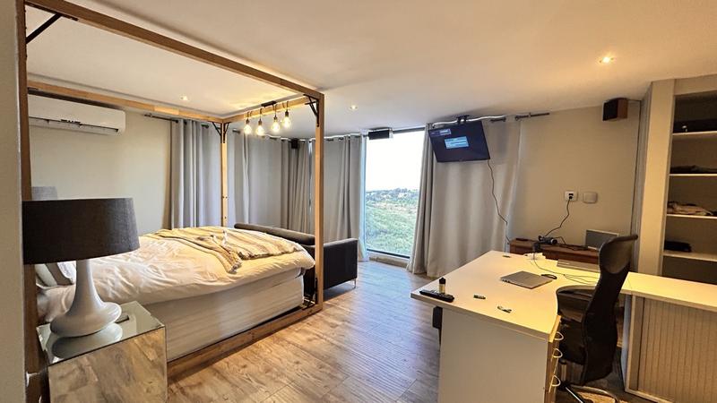 4 Bedroom Property for Sale in Waterkloof Ridge Gauteng