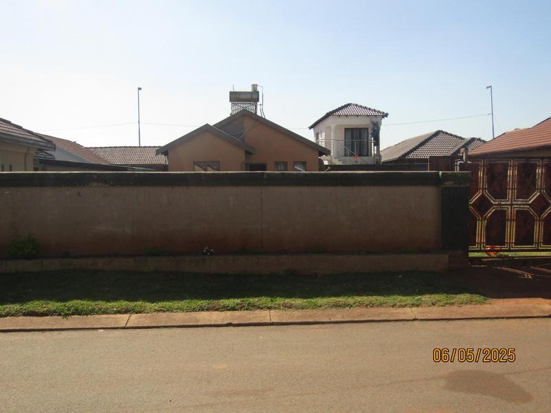 2 Bedroom Property for Sale in Vosloorus Gauteng