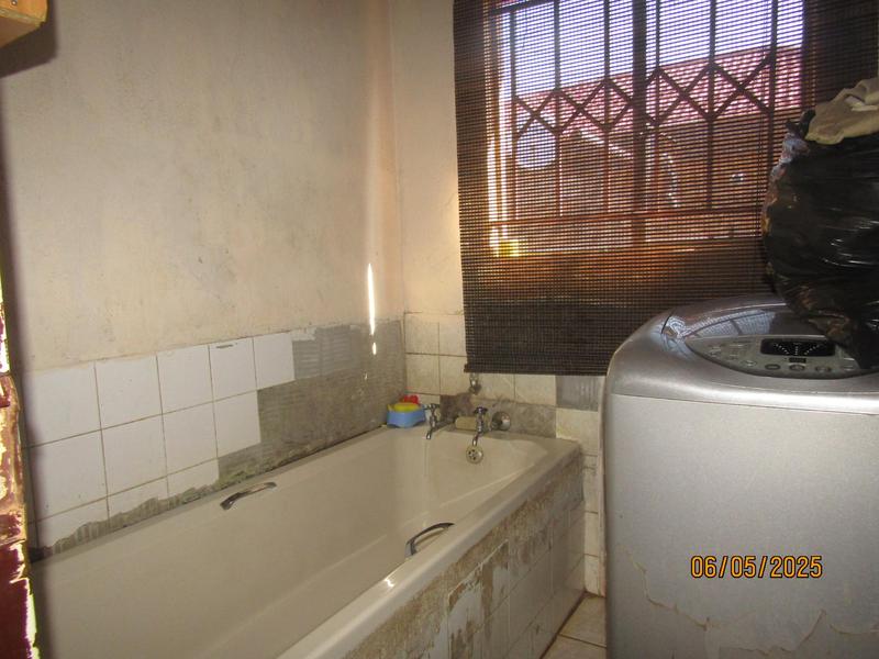 2 Bedroom Property for Sale in Vosloorus Gauteng