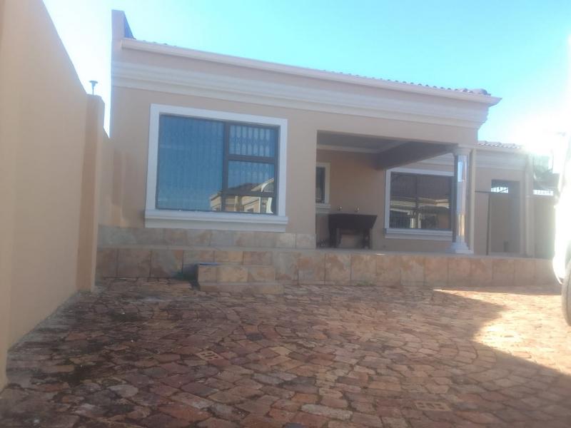 To Let 1 Bedroom Property for Rent in Palm Ridge Gauteng