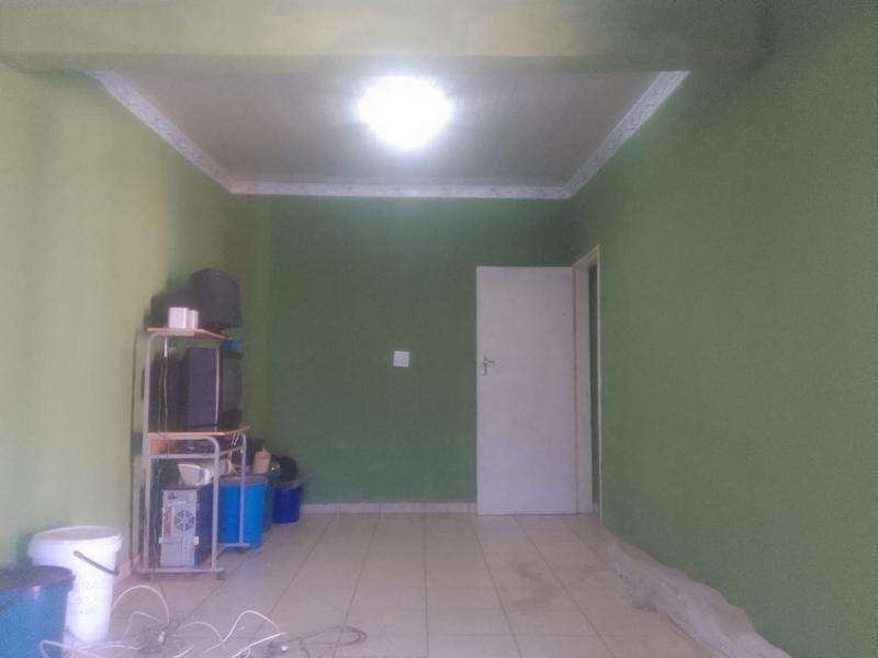 To Let 1 Bedroom Property for Rent in Palm Ridge Gauteng