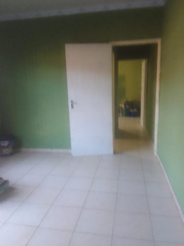 To Let 1 Bedroom Property for Rent in Palm Ridge Gauteng