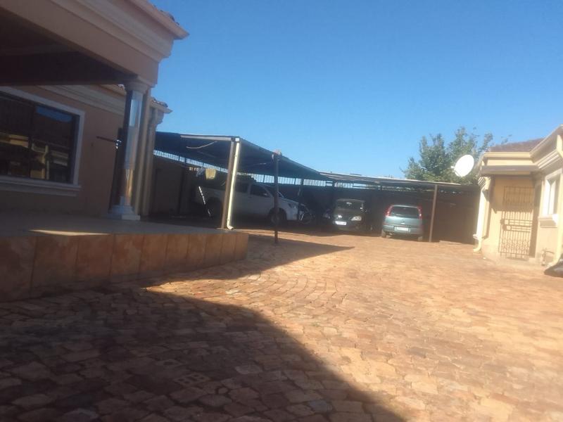 To Let 1 Bedroom Property for Rent in Palm Ridge Gauteng
