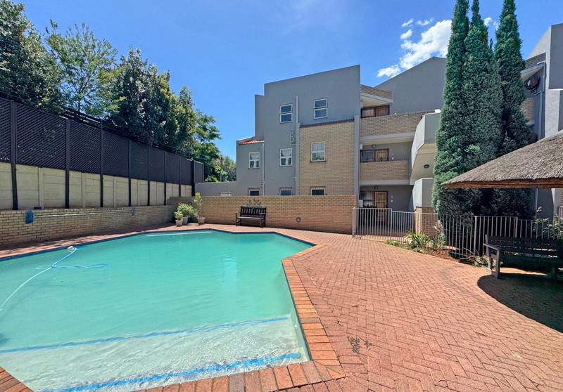1 Bedroom Property for Sale in Glenanda Gauteng