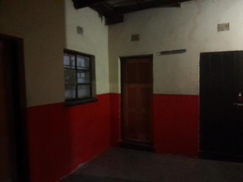 2 Bedroom Property for Sale in Naledi Gauteng