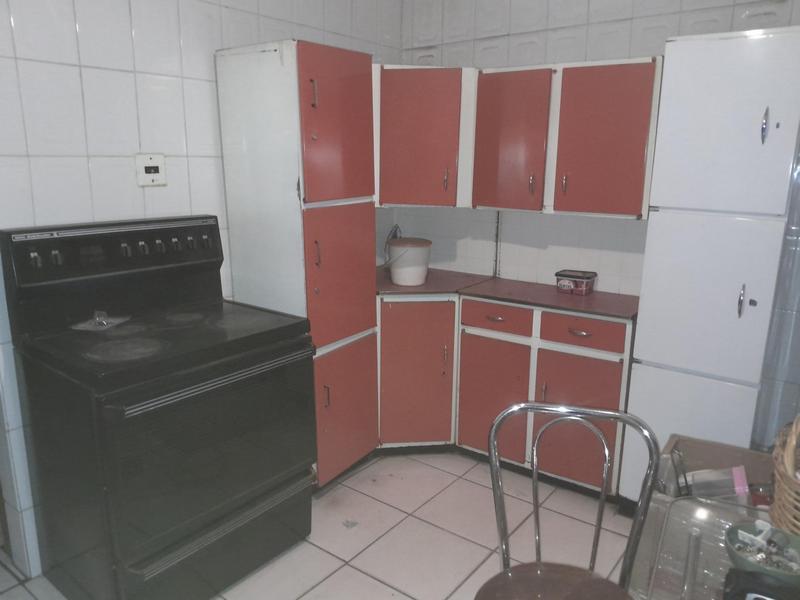 2 Bedroom Property for Sale in Naledi Gauteng