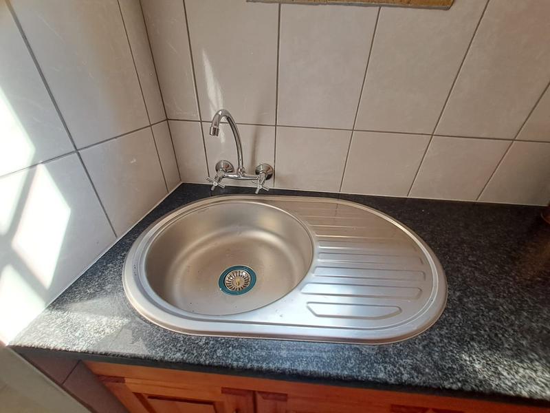 To Let 1 Bedroom Property for Rent in Gerdview Gauteng