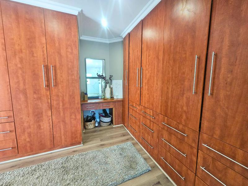4 Bedroom Property for Sale in Blue Gill Estate Gauteng