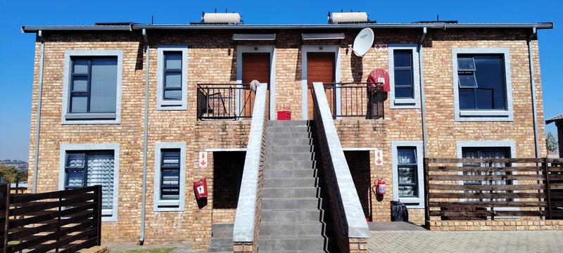2 Bedroom Property for Sale in Groblerpark Gauteng