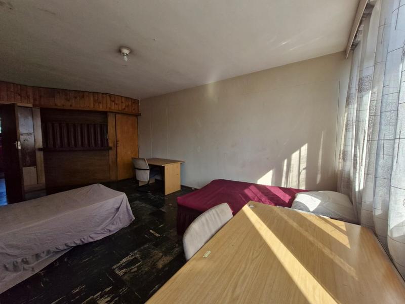2 Bedroom Property for Sale in Braamfontein Gauteng