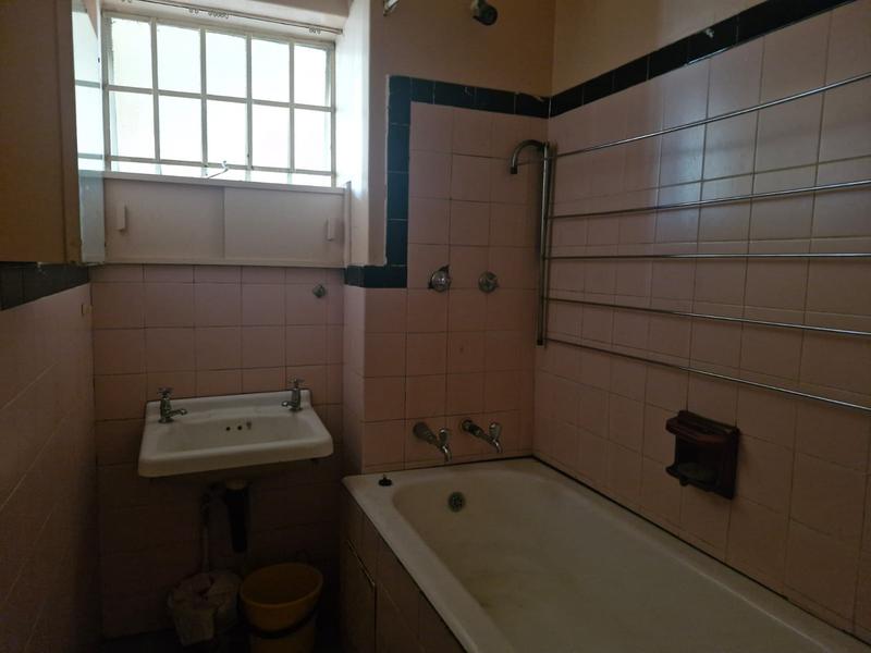 2 Bedroom Property for Sale in Braamfontein Gauteng