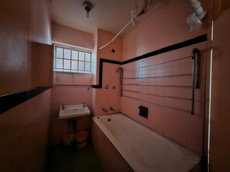 2 Bedroom Property for Sale in Braamfontein Gauteng