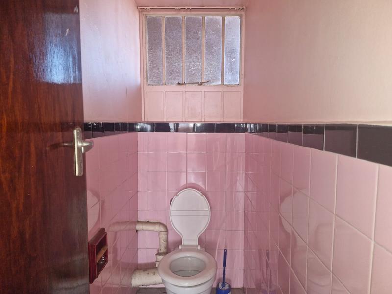 2 Bedroom Property for Sale in Braamfontein Gauteng