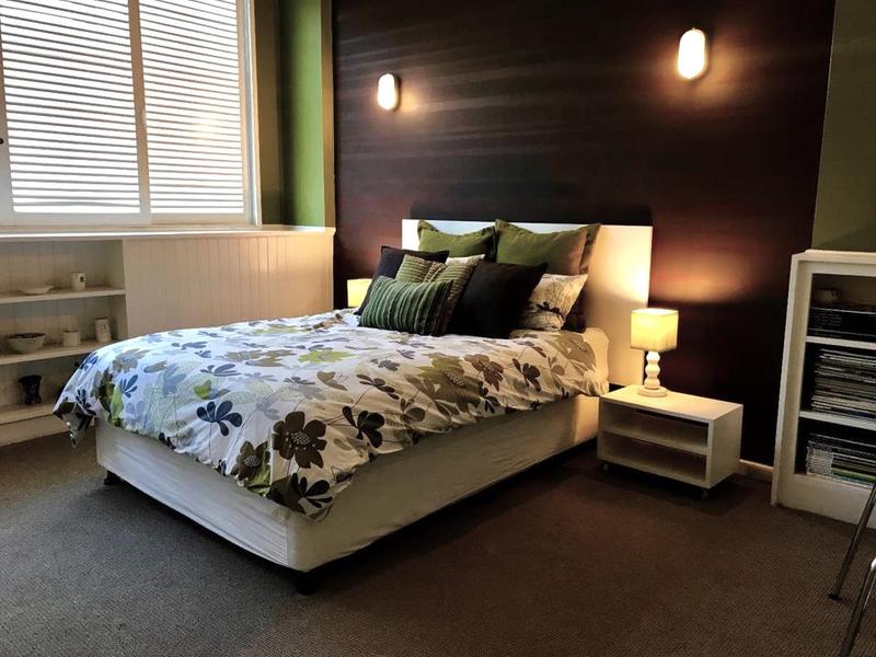 To Let 2 Bedroom Property for Rent in Illovo Gauteng