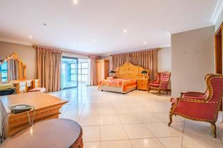 6 Bedroom Property for Sale in Bassonia Gauteng