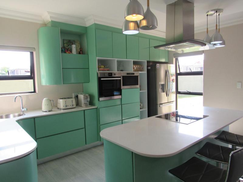 To Let 5 Bedroom Property for Rent in Savannah Country Estate Gauteng