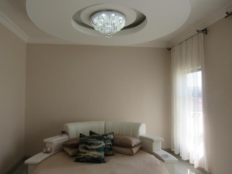 To Let 5 Bedroom Property for Rent in Savannah Country Estate Gauteng