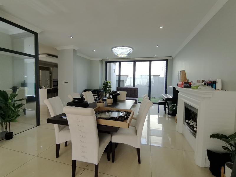 To Let 4 Bedroom Property for Rent in Bedfordview Gauteng