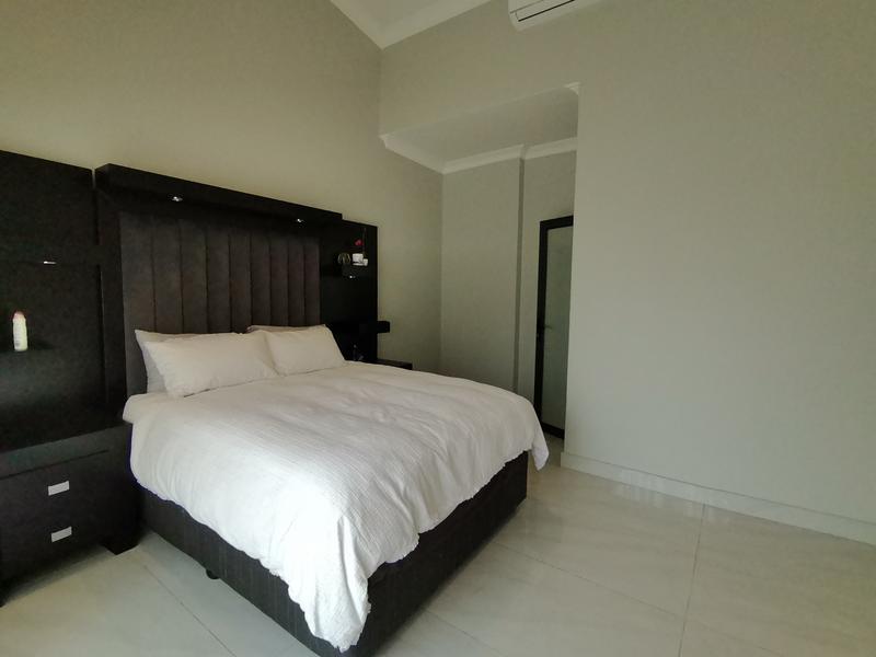 To Let 4 Bedroom Property for Rent in Bedfordview Gauteng