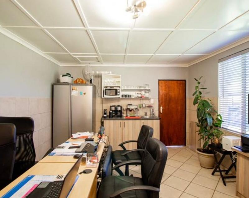 3 Bedroom Property for Sale in Kensington Gauteng