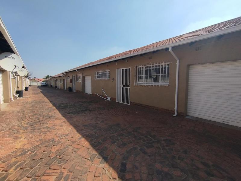 3 Bedroom Property for Sale in Parkrand Gauteng