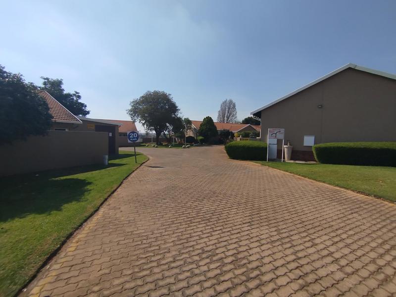 3 Bedroom Property for Sale in Parkrand Gauteng