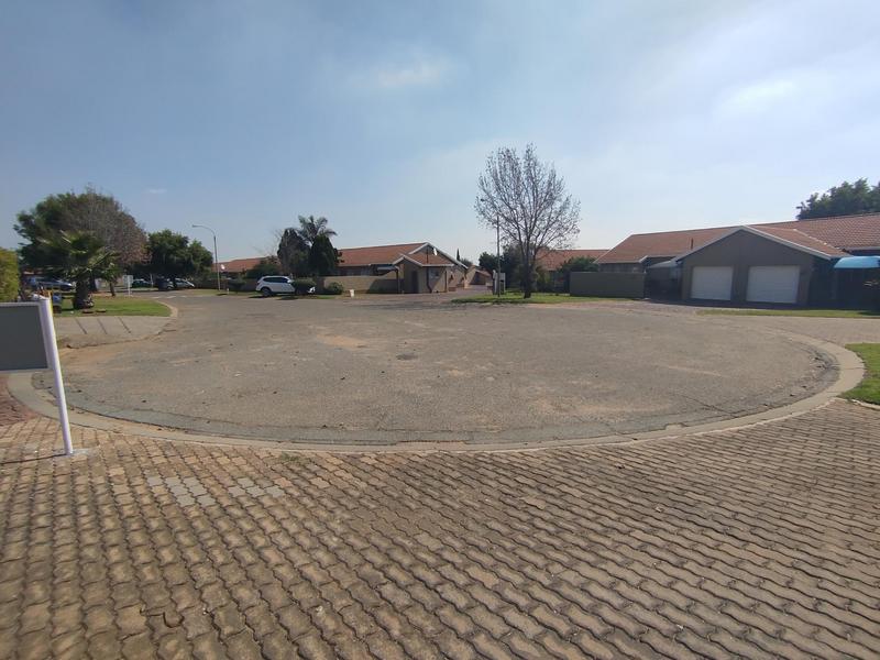 3 Bedroom Property for Sale in Parkrand Gauteng