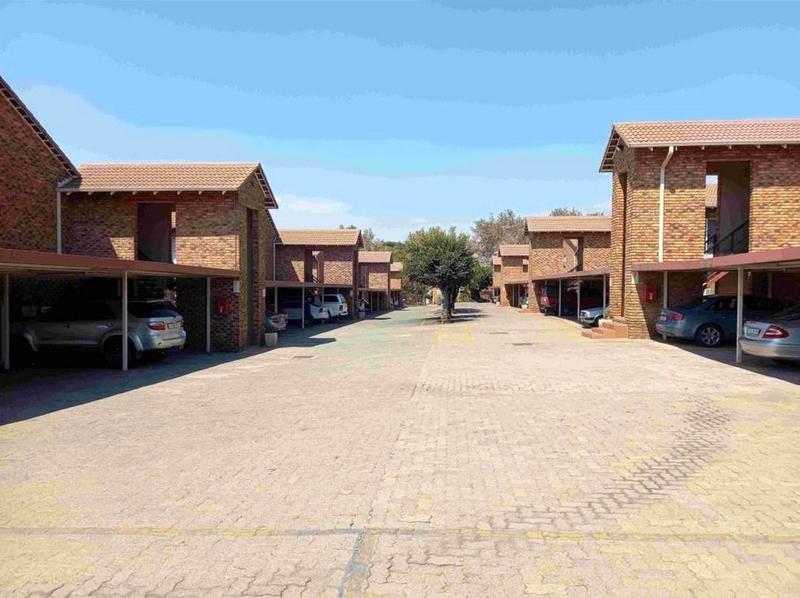 2 Bedroom Property for Sale in Ravenswood Gauteng