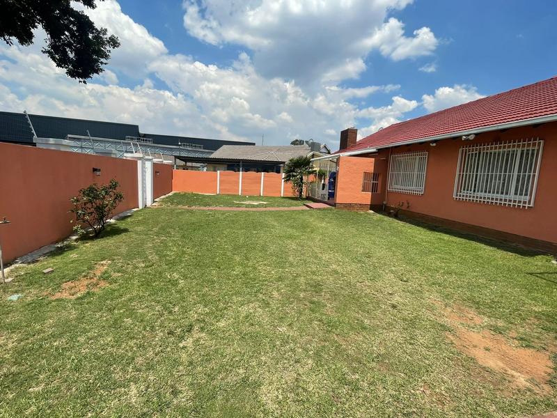 3 Bedroom Property for Sale in Southdale Gauteng